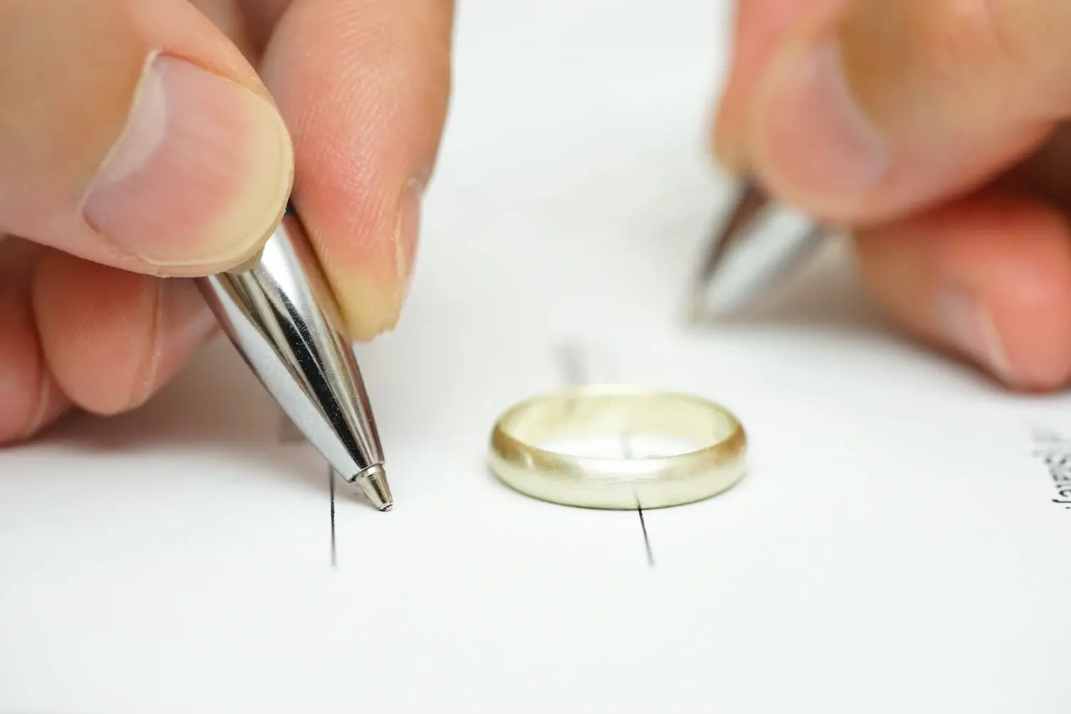 Strengthening Your Position in Divorce Negotiations with Professional Mediation Grays