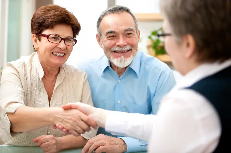 Managing Conflict Over Care Homes, In-Home Support, and Living Arrangements with EH Mediation Grays