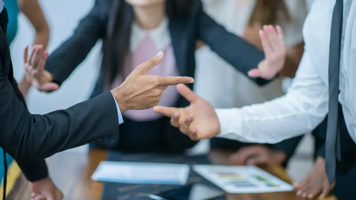 Benefits of Combining Mediation with Mental Health Awareness Grays